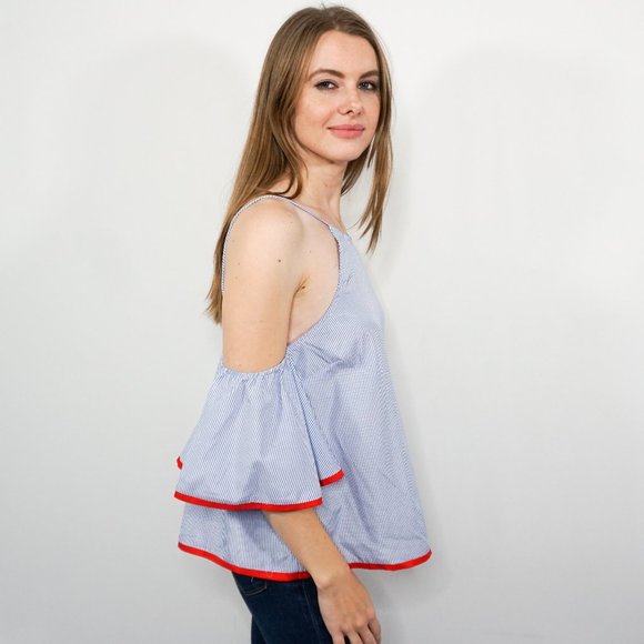 AFTER MARKET Seersucker Cold-Shoulder Top - Picture 3 of 7